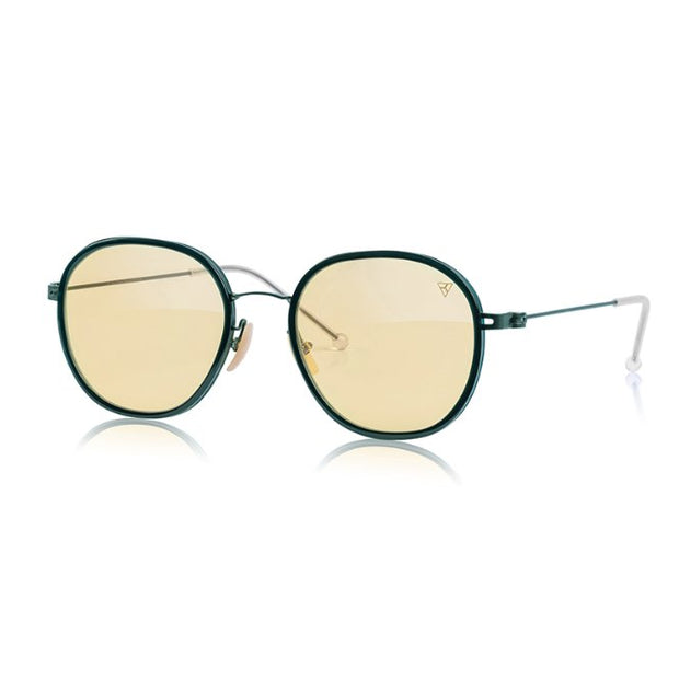 Astral Green Titanium за вътре