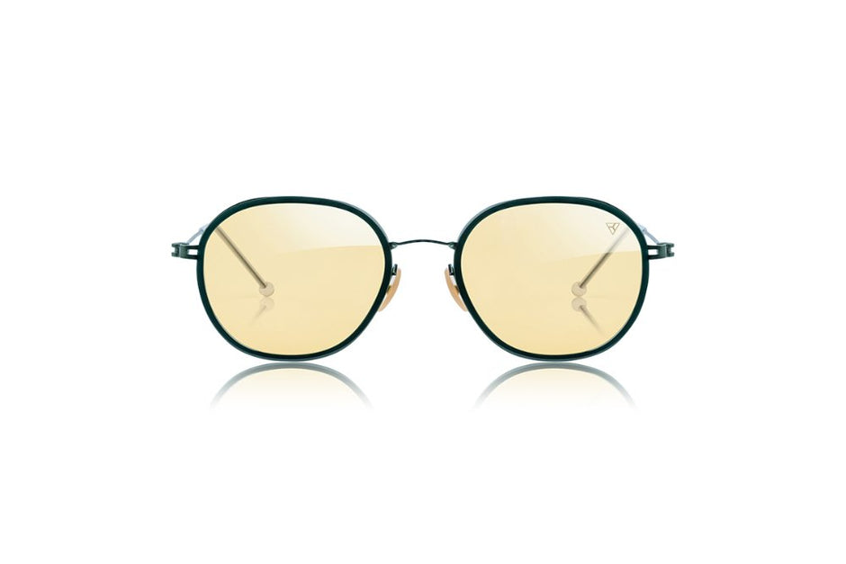 Astral Green Titanium за вътре